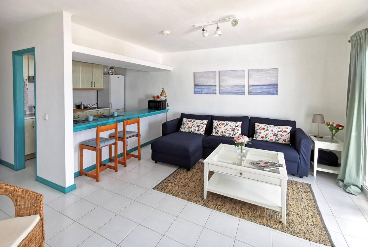 Calypso, apartamento completo con vistas al mar y a la piscina en Costa Teguise Exterior foto